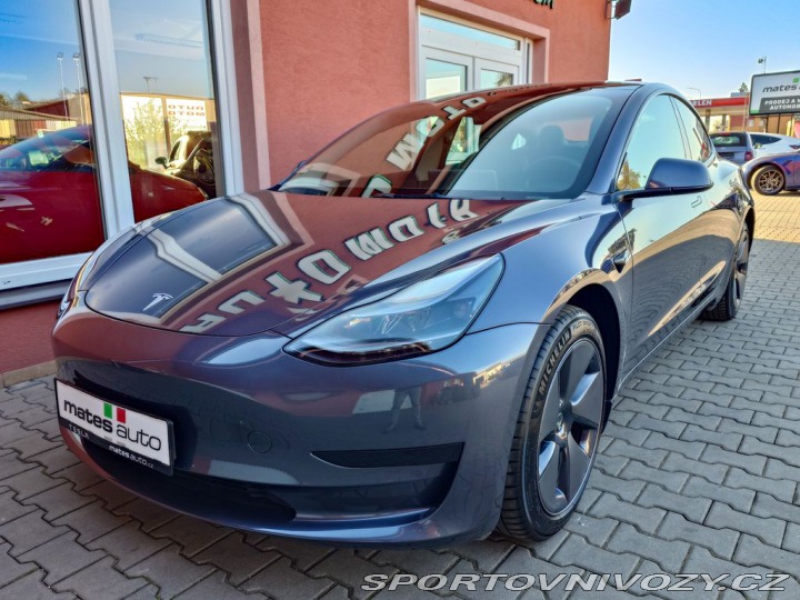 Tesla Model 3 Standard Range Plus 208 k 2022