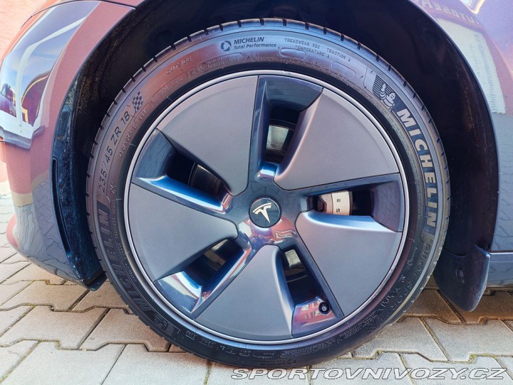 Tesla Model 3 Standard Range Plus 208 k 2022
