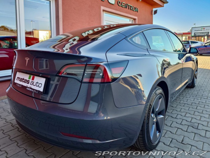 Tesla Model 3 Standard Range Plus 208 k 2022
