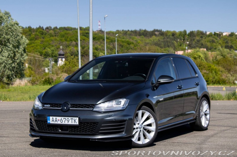 Volkswagen Golf 2.0 TDI GTD DSG / 135kW