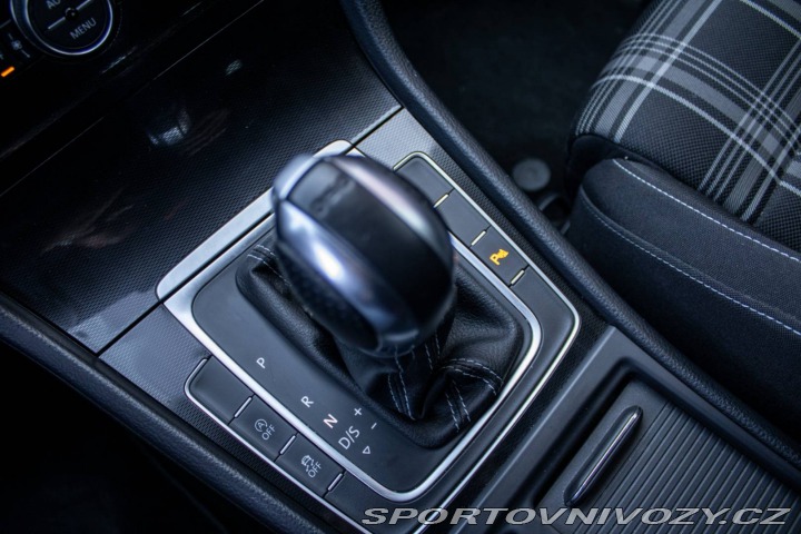 Volkswagen Golf 2.0 TDI GTD DSG / 135kW 2015