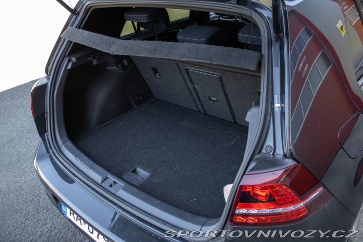 Volkswagen Golf 2.0 TDI GTD DSG / 135kW 2015