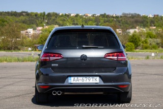 Volkswagen Golf 2.0 TDI GTD DSG / 135kW 2015