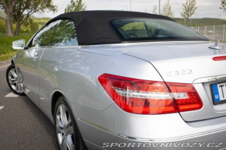 Mercedes-Benz E Kabriolet  220 CDI A/T / 2011