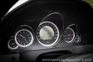 Mercedes-Benz E Kabriolet  220 CDI A/T / 2011
