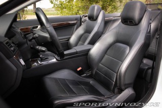 Mercedes-Benz E Kabriolet  220 CDI A/T / 2011
