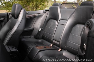 Mercedes-Benz E Kabriolet  220 CDI A/T / 2011