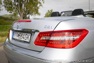 Mercedes-Benz E Kabriolet  220 CDI A/T / 2011