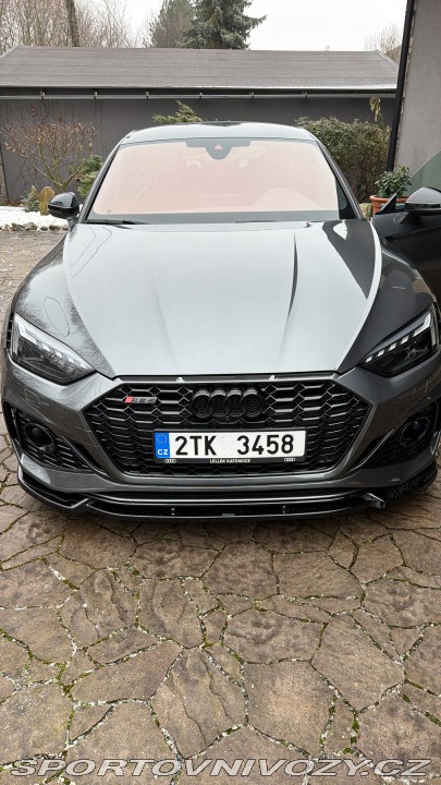 Audi RS5  2023