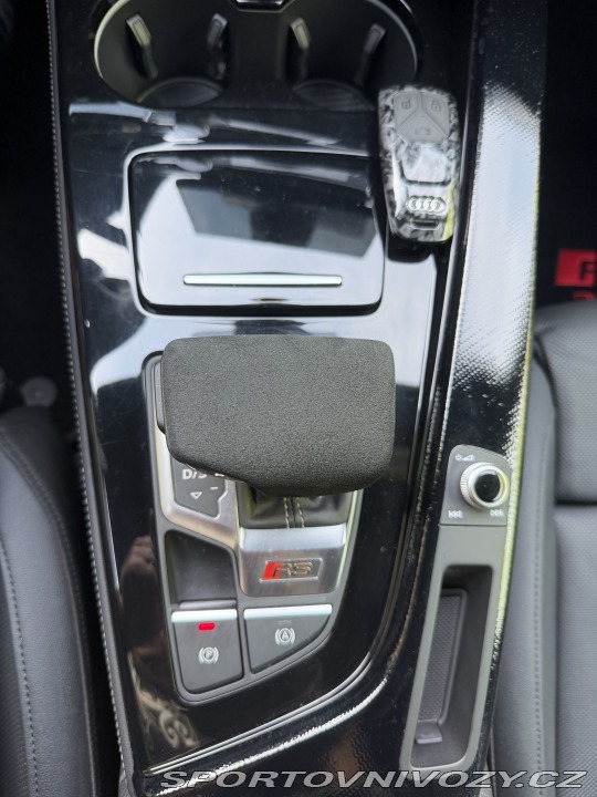 Audi RS5  2023
