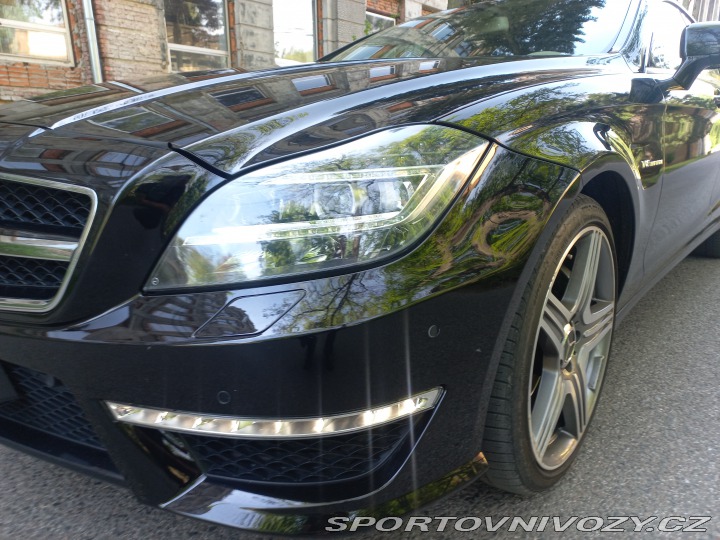 Mercedes-Benz CLS  2011