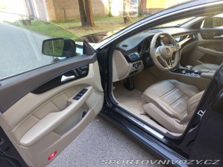 Mercedes-Benz CLS  2011