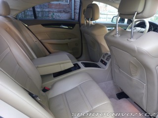 Mercedes-Benz CLS  2011