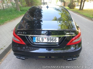 Mercedes-Benz CLS  2011