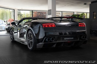 Lamborghini Ostatní modely Spyder Karbo/Alcantace/Ka 2014