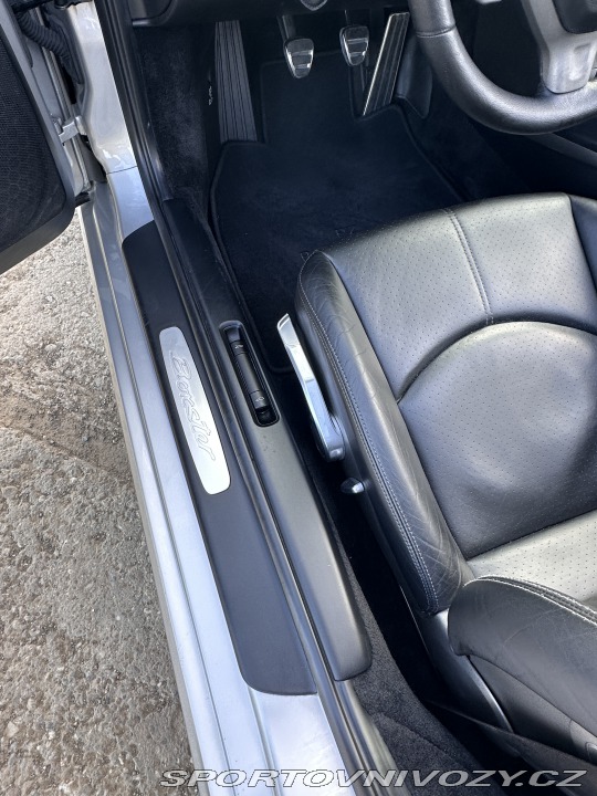 Porsche Boxster  2005