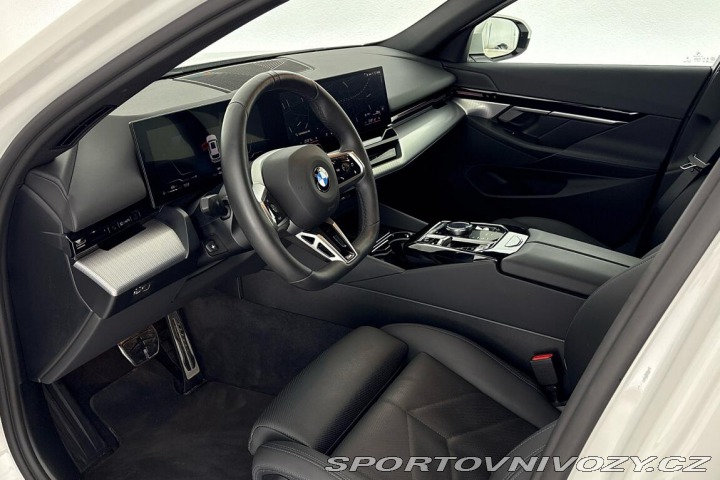 BMW 5 řady 5 Touring | 530e xDr 2025