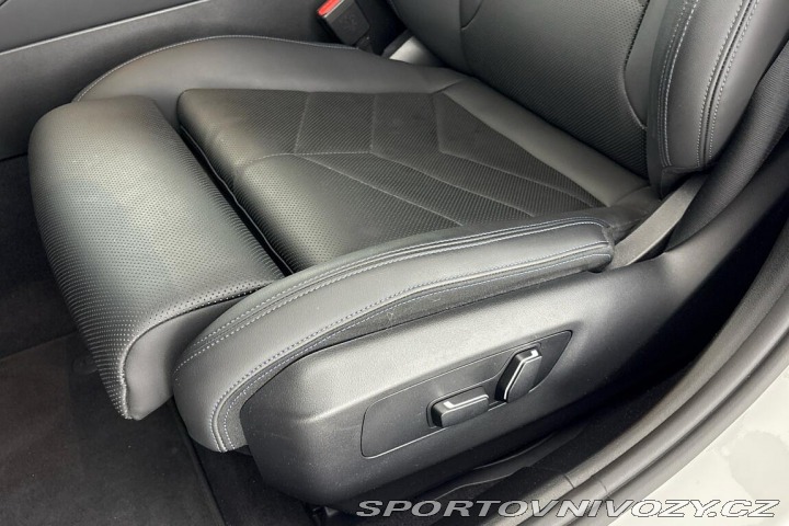 BMW 5 řady 5 Touring | 530e xDr 2025