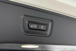 BMW 5 řady 5 Touring | 530e xDr 2025