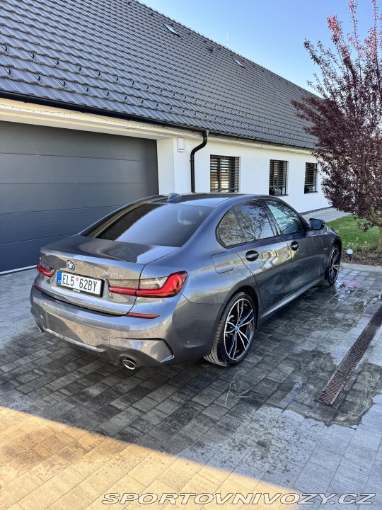 BMW 3 330e xDrive 2022
