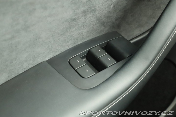 Tesla Model Y RWD LFP 60kWh 2023