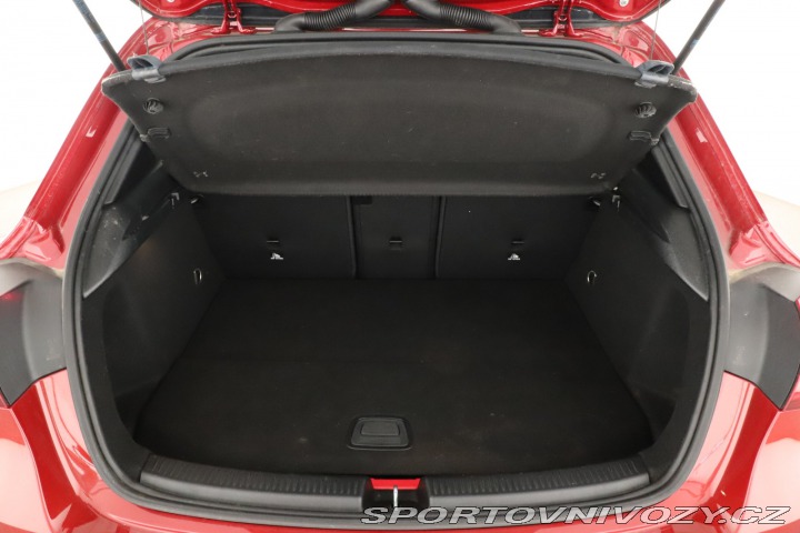 Mercedes-Benz A A 250 e 2020