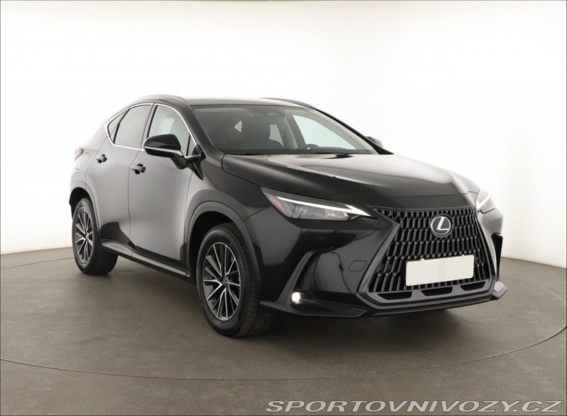 Lexus Ostatní modely NX  450h+