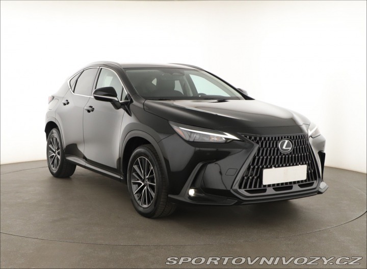 Lexus Ostatní modely NX  450h+ 2023