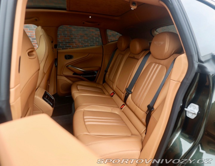 Aston Martin DBX 707, 4.0 V8 707PS | Mino 2025