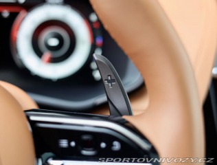 Aston Martin DBX 707, 4.0 V8 707PS | Mino 2025