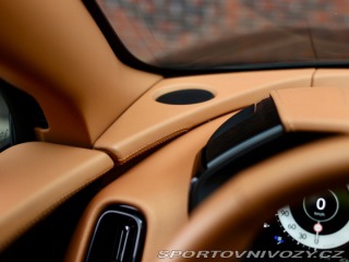 Aston Martin DBX 707, 4.0 V8 707PS | Mino 2025