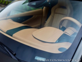 Aston Martin DBX 707, 4.0 V8 707PS | Mino 2025