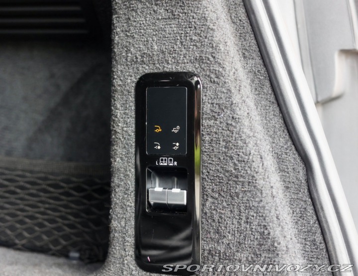 Ostatní značky Ostatní modely Land Rover Range Rover Sport  3.0 V6 ehybrid 324 KW, D 2022