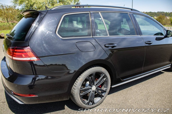 Volkswagen Golf Variant  GTD 2.0 TDI DSG 2017