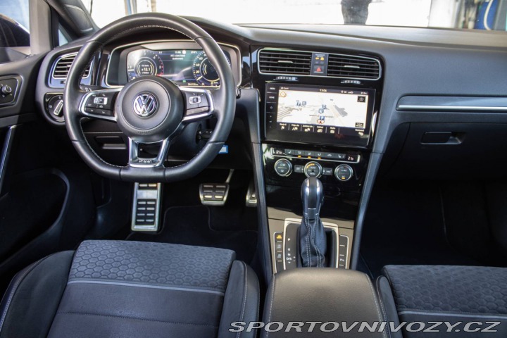 Volkswagen Golf Variant  GTD 2.0 TDI DSG 2017
