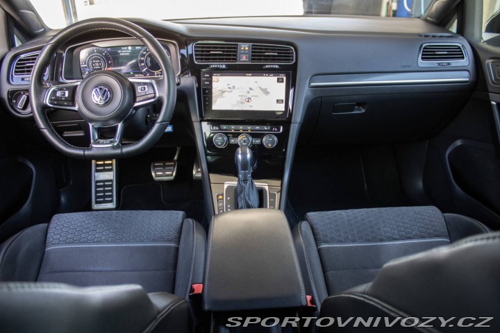 Volkswagen Golf Variant  GTD 2.0 TDI DSG 2017