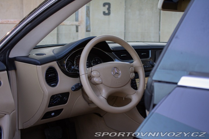 Mercedes-Benz CLS Kupé  320 CDI / AJ NA SPL 2007