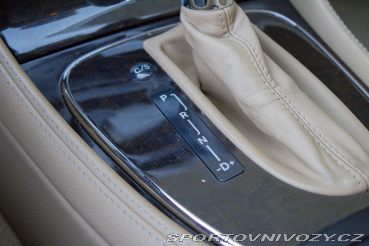 Mercedes-Benz CLS Kupé  320 CDI / AJ NA SPL 2007
