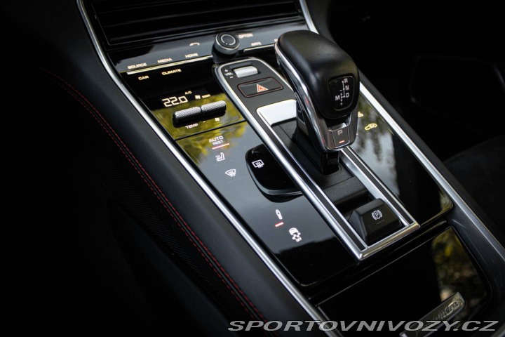 Porsche Panamera GTS / FINANCOVANIE / PRO 2019