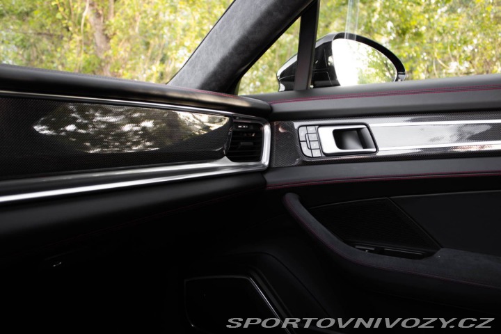 Porsche Panamera GTS / FINANCOVANIE / PRO 2019