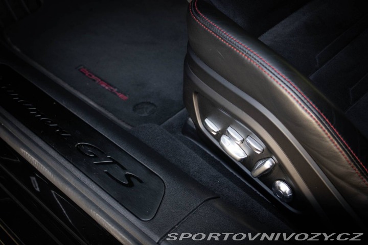 Porsche Panamera GTS / FINANCOVANIE / PRO 2019