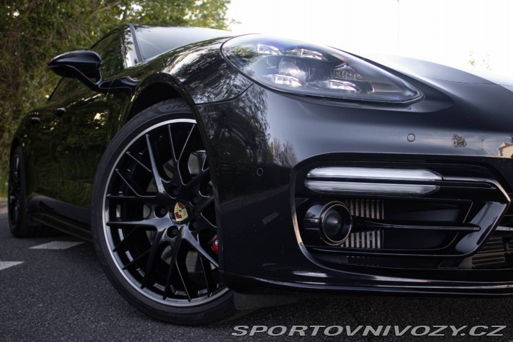 Porsche Panamera GTS / FINANCOVANIE / PRO 2019