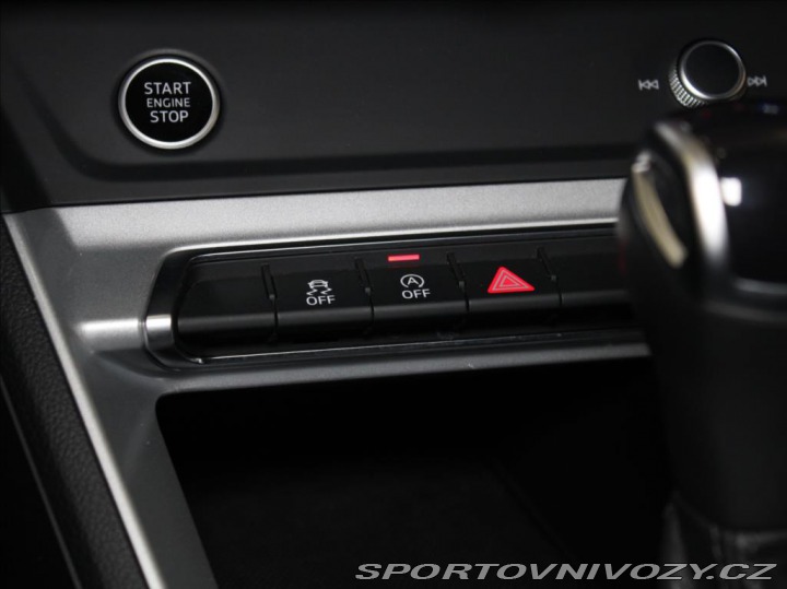 Audi Ostatní modely Q3 2,0 TDi S-Line 54tkm. 1.m 2023