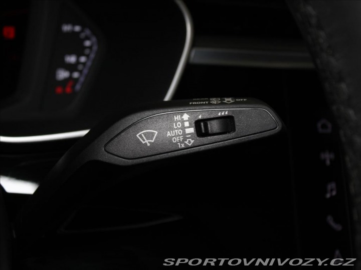 Audi Ostatní modely Q3 2,0 TDi S-Line 54tkm. 1.m 2023