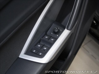 Audi Ostatní modely Q3 2,0 TDi S-Line 54tkm. 1.m 2023