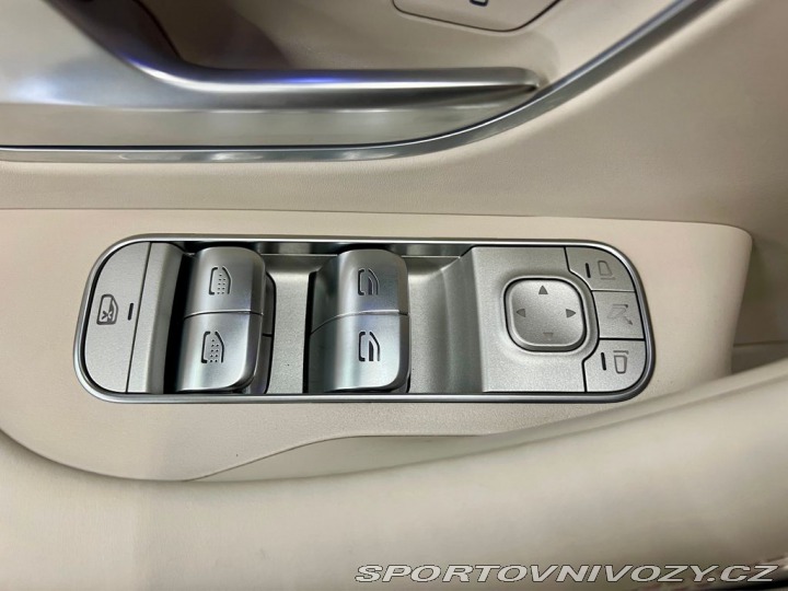 Mercedes-Benz Ostatní modely GLS 600 MANUFACTUR, EL. TAŽNÉ 2023