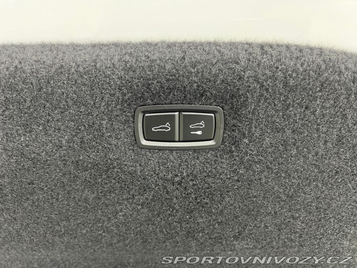 Porsche Taycan 4S PERFORMANCE, VZDUCH, B 2023