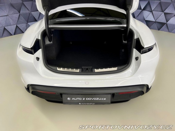 Porsche Taycan 4S PERFORMANCE, VZDUCH, B 2023