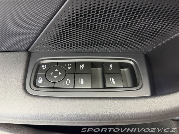 Porsche Taycan 4S PERFORMANCE, VZDUCH PA 2023
