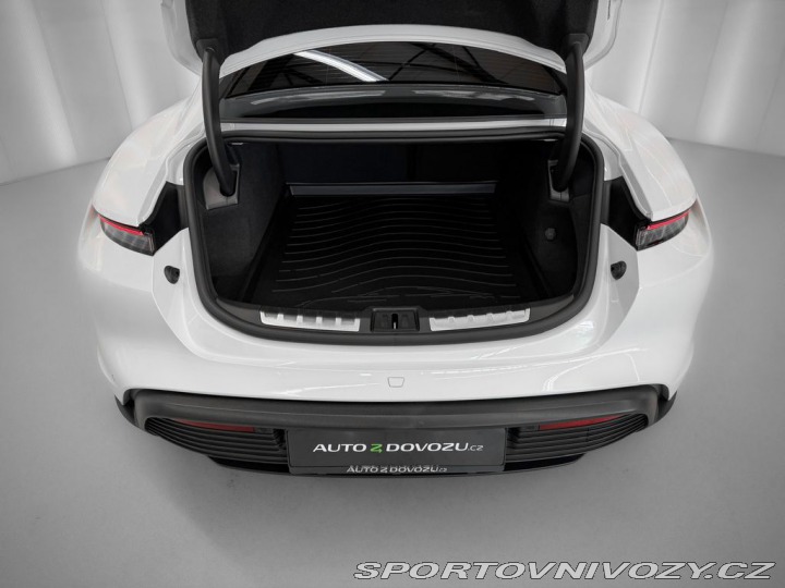 Porsche Taycan 4S PERFORMANCE, VZDUCH PA 2023